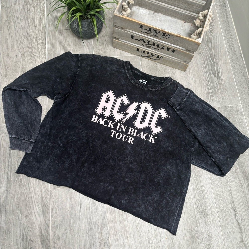 AC/DC Back In Black Tour Long Sleeve Shirt XL Mineral Wash Graphic Tee EUC